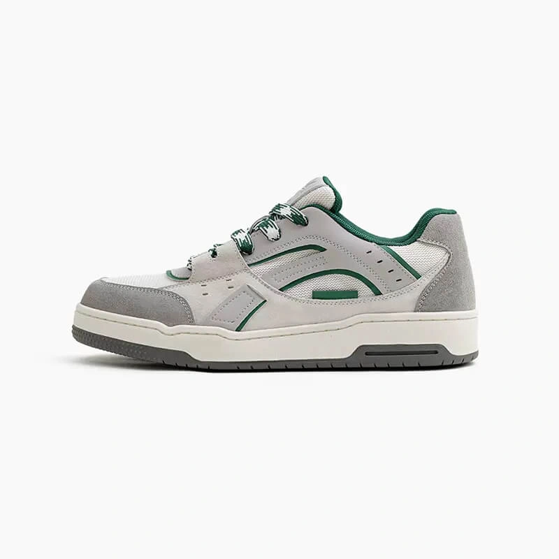 Sneakers Vintage Grigie Anni 90 - Graffi di Strada, Stile Eterno!